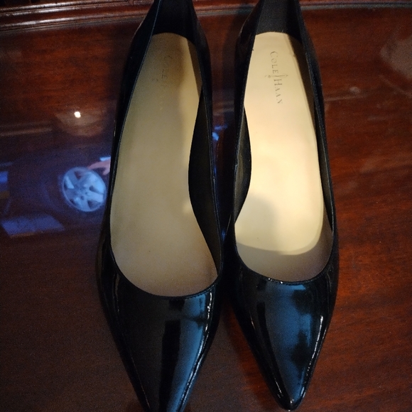 New Cole Haan shoes - Picture 2 of 6